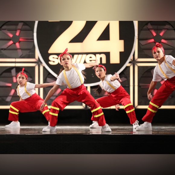 Custom Fire Squad Costume Solo or Group Available MULTIPLE AVAILABLE - Picture 3 of 13